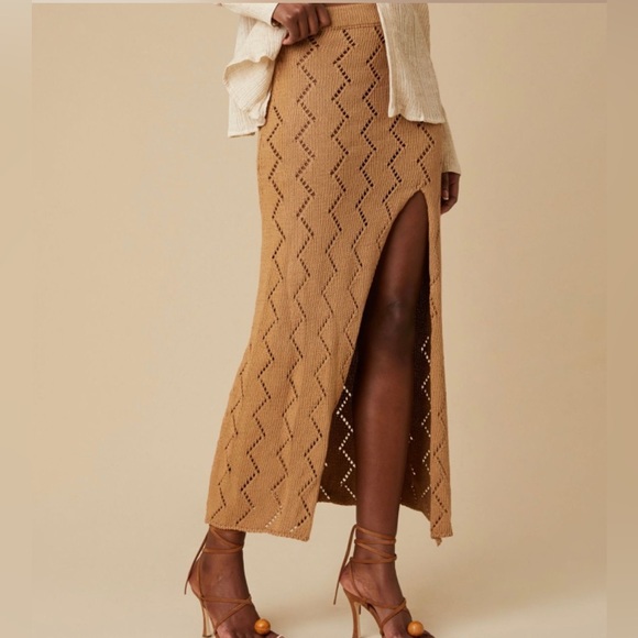 Savannah Morrow The Label, Lauryn Midi Skirt, Almond, XL, Best for M-L - Picture 2 of 4